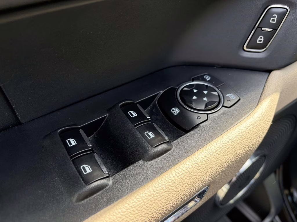 2024 Gray Metallic Ford Expedition XLT RWD SUV