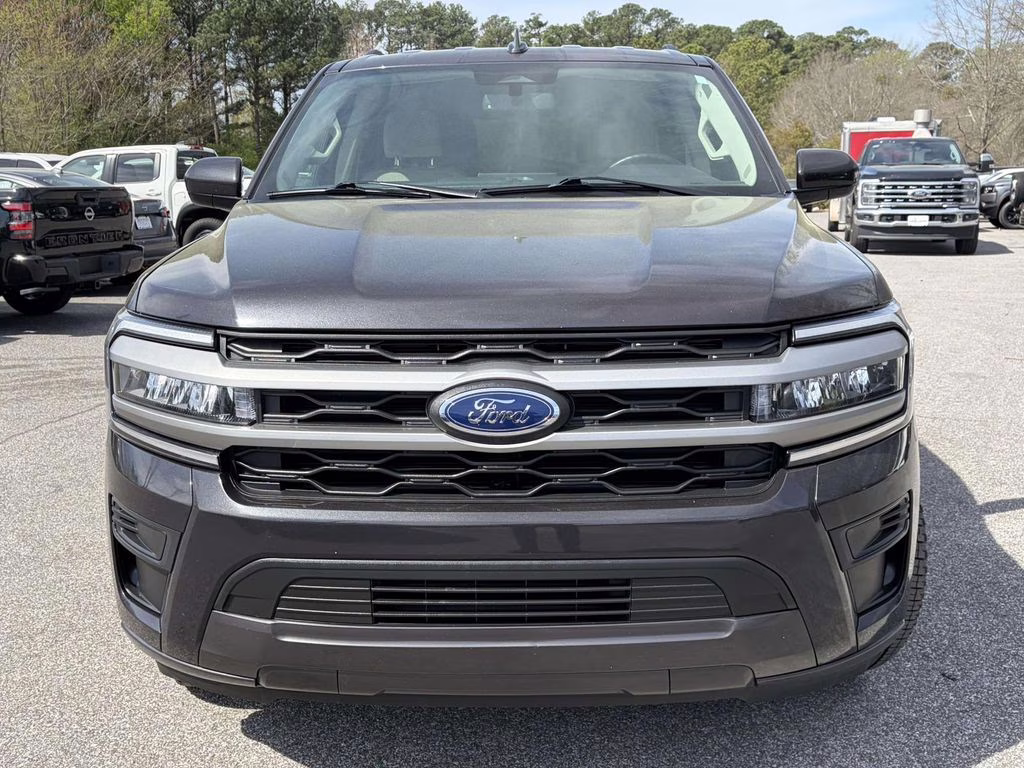 2024 Gray Metallic Ford Expedition XLT RWD SUV