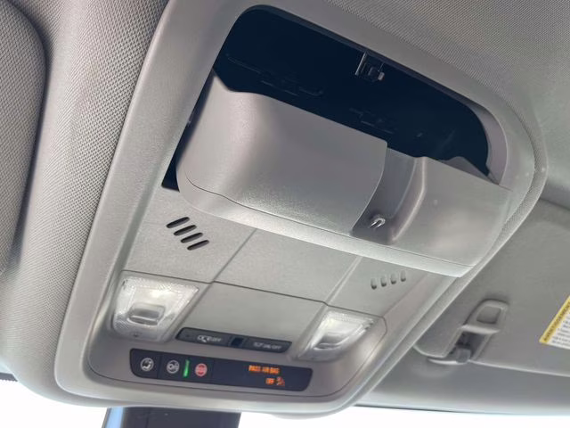 2024 Ebony Twilight Metallic GMC Terrain SLE FWD SUV