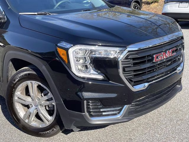 2024 Ebony Twilight Metallic GMC Terrain SLE FWD SUV
