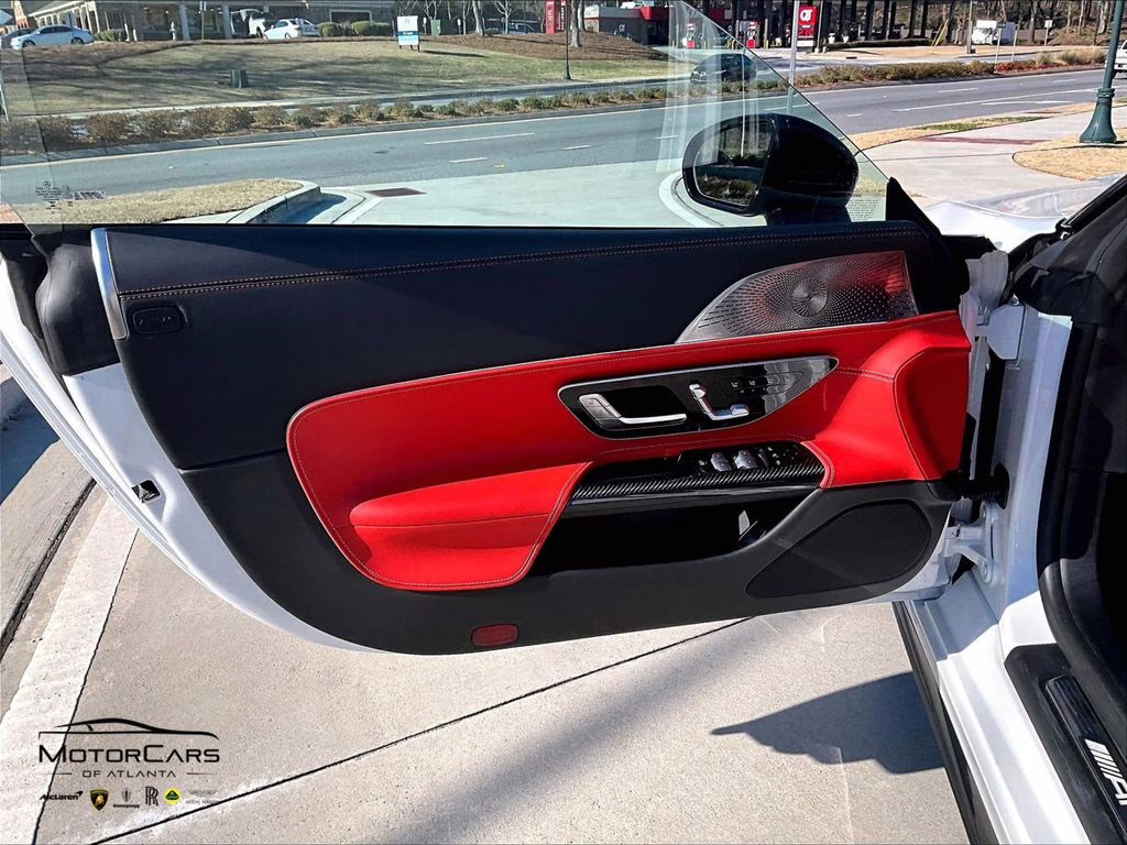 2022 MANUFAKTUR Moonlight White Magno Mercedes-Benz SL-Class SL 63 AMG AMG Performance Line AWD Convertible