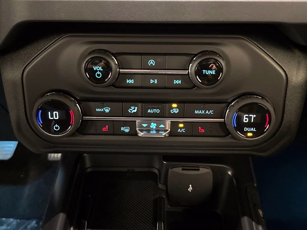 2026 Avalanche Gray Ford Bronco Big Bend 4X4 SUV