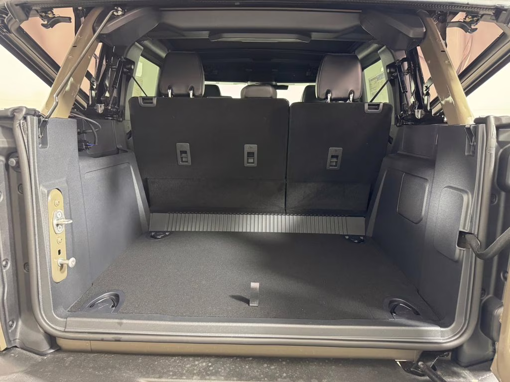 2026 Marsh Gray Ford Bronco Outer Banks 4X4 SUV