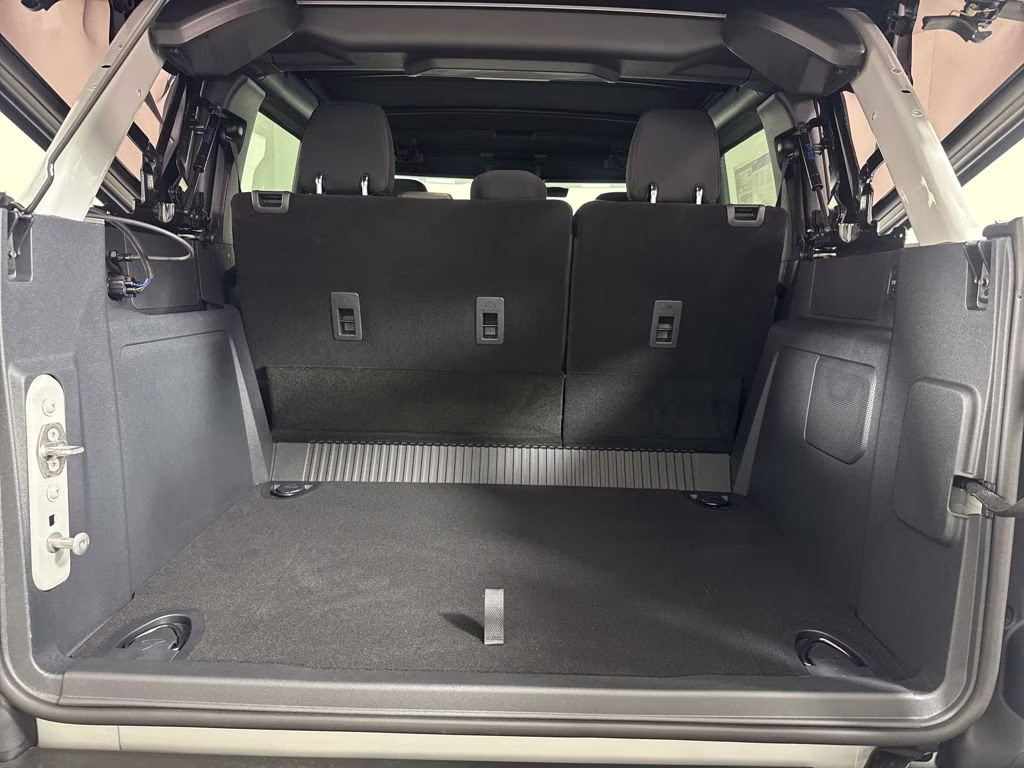 2026 Avalanche Gray Ford Bronco Big Bend 4X4 SUV