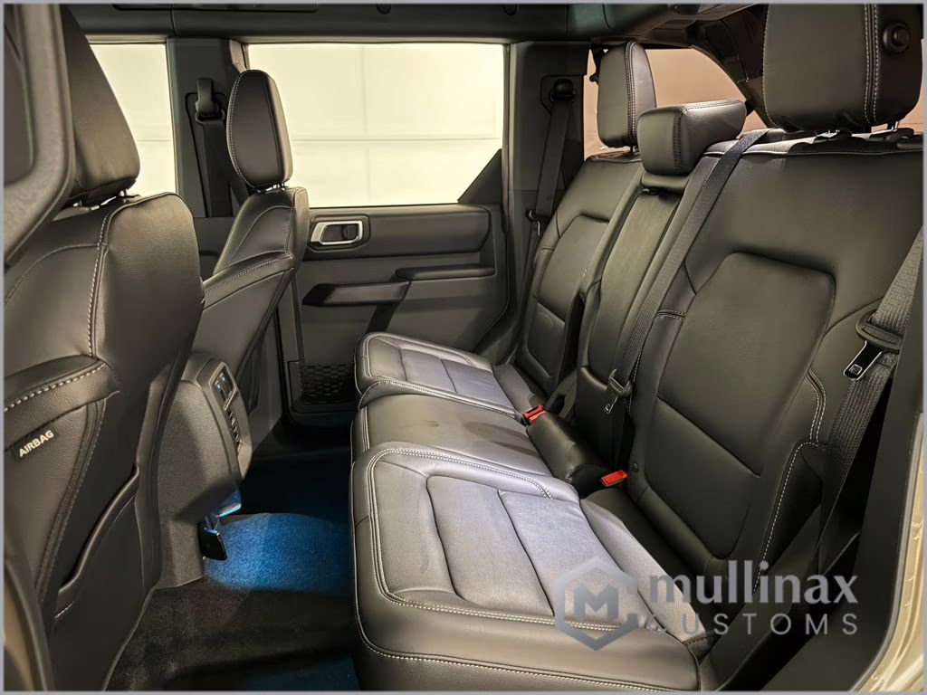 2026 Marsh Gray Ford Bronco Outer Banks 4X4 SUV