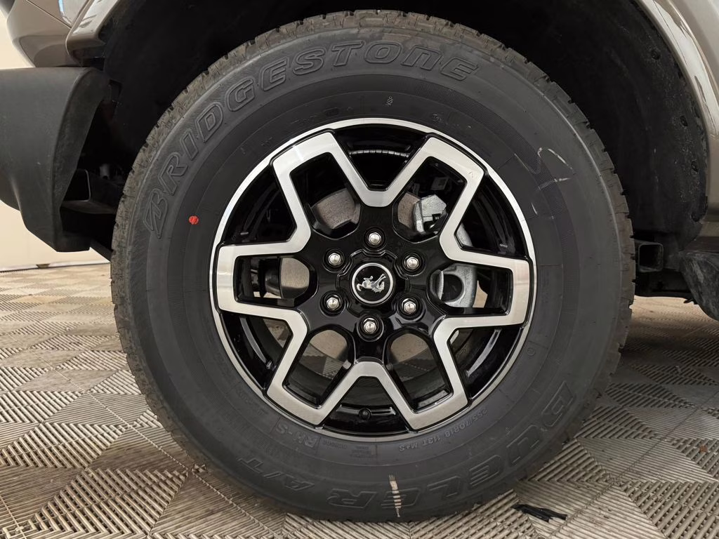 2026 Marsh Gray Ford Bronco Outer Banks 4X4 SUV