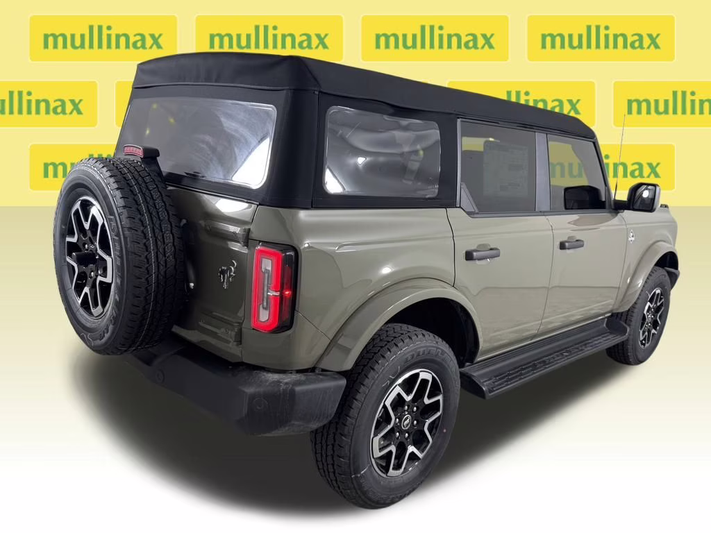 2026 Marsh Gray Ford Bronco Outer Banks 4X4 SUV