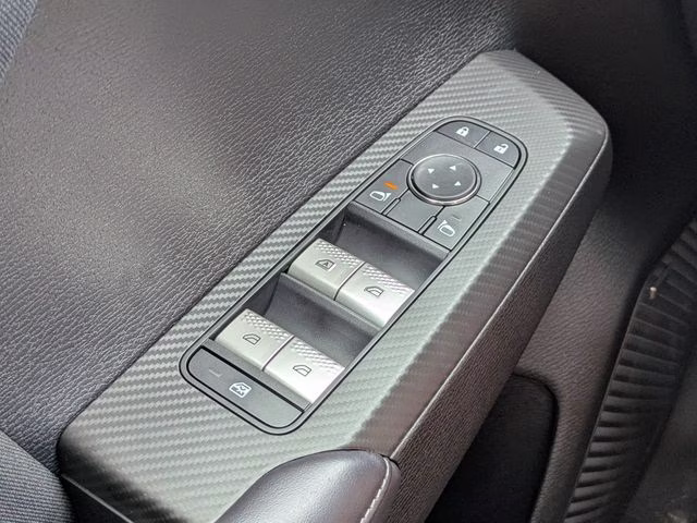 2026 Labrador Black Pearl Mitsubishi Outlander ES FWD SUV