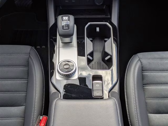 2026 Moonstone Gray Metallic Mitsubishi Outlander SE FWD SUV