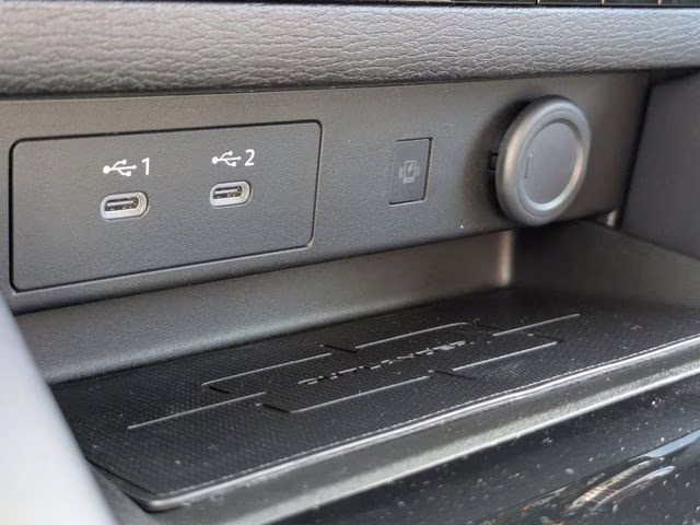 2026 Moonstone Gray Metallic Mitsubishi Outlander SE FWD SUV