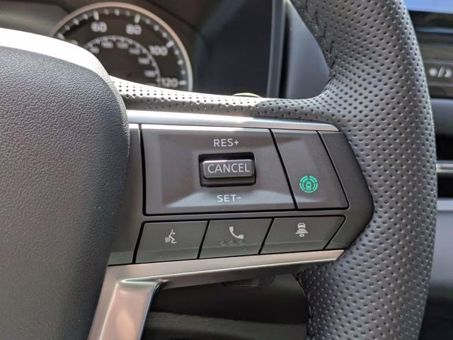 2026 Moonstone Gray Metallic Mitsubishi Outlander SE FWD SUV