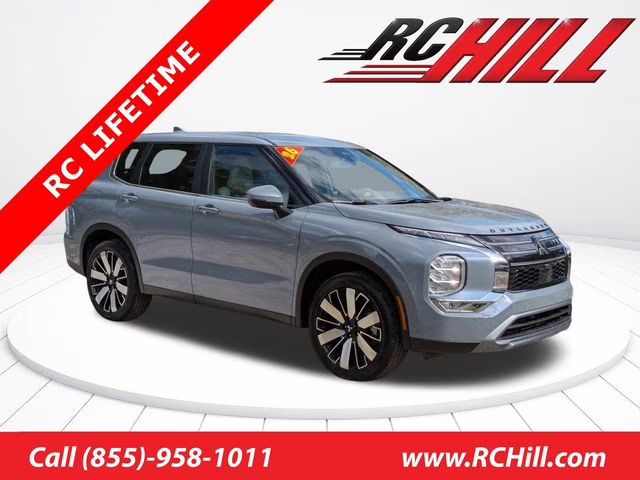 2026 Moonstone Gray Metallic Mitsubishi Outlander SE FWD SUV