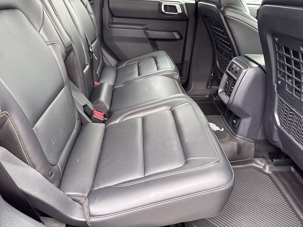 2026 Gray Ford Bronco Badlands 4X4 SUV