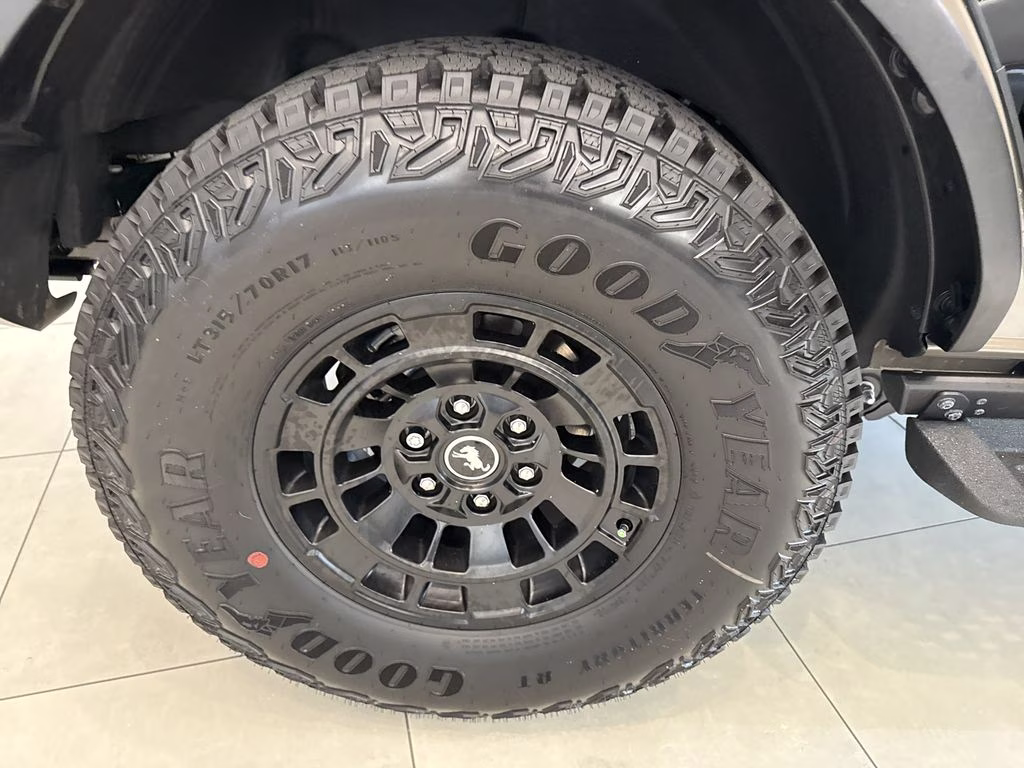 2026 Gray Ford Bronco Badlands 4X4 SUV