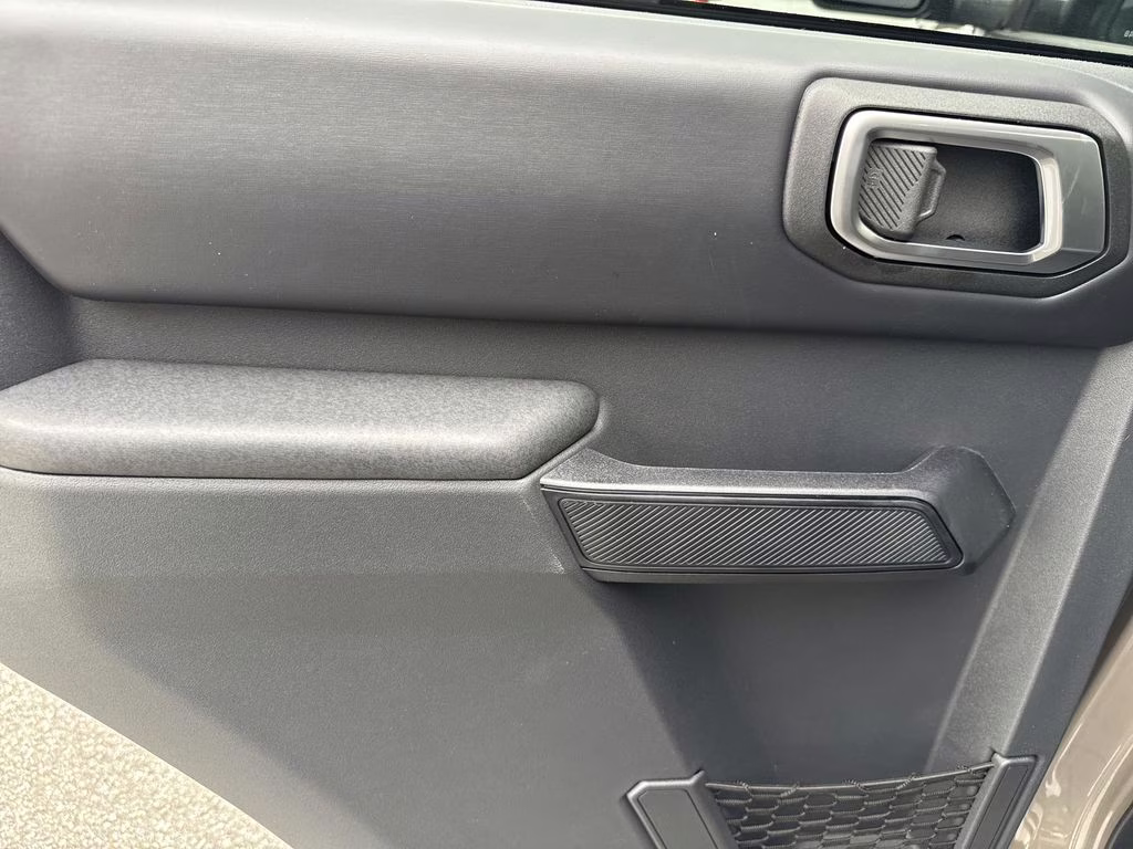 2026 Gray Ford Bronco Badlands 4X4 SUV