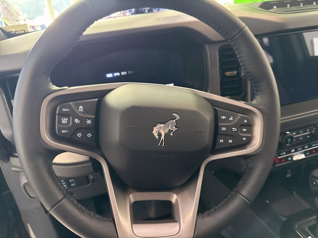 2026 Gray Ford Bronco Badlands 4X4 SUV
