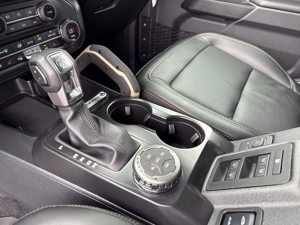 2026 Gray Ford Bronco Badlands 4X4 SUV