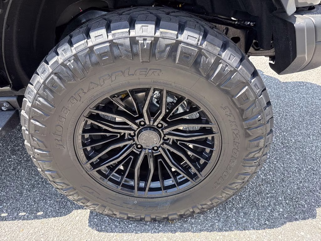 2026 Gray Ford Bronco Badlands 4X4 SUV