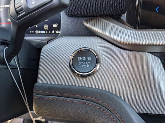 2026 White Ford Explorer Active RWD SUV