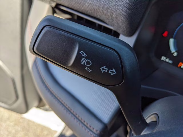 2026 White Ford Explorer Active RWD SUV