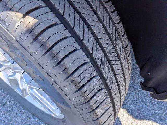 2026 White Ford Explorer Active RWD SUV