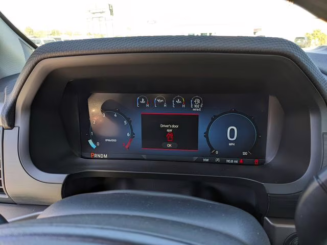 2025 Oxford White Ford F-150 XL 4X4 Truck