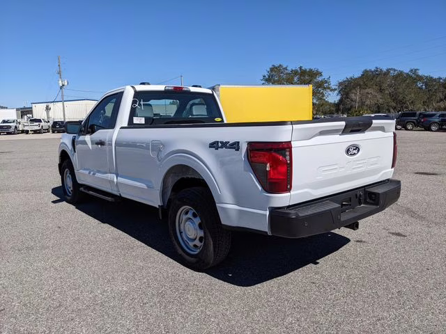 2025 Oxford White Ford F-150 XL 4X4 Truck