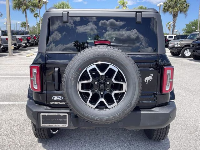 2026 Shadow Black Ford Bronco Outer Banks 4X4 Convertible