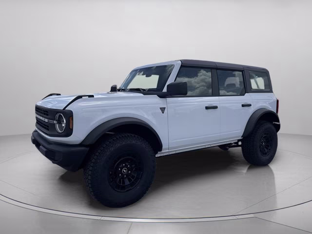 2026 Oxford White Ford Bronco Base 4X4 Convertible