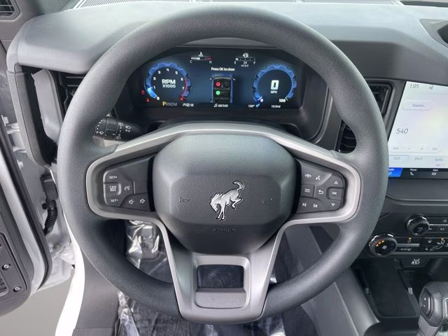 2026 Oxford White Ford Bronco Base 4X4 Convertible