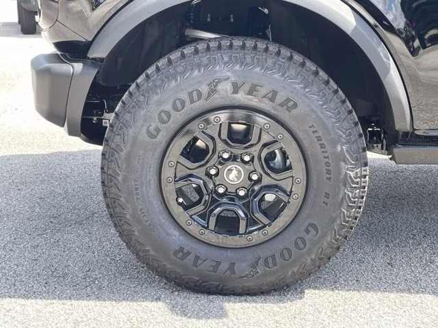 2026 Shadow Black Ford Bronco Big Bend 4X4 Convertible