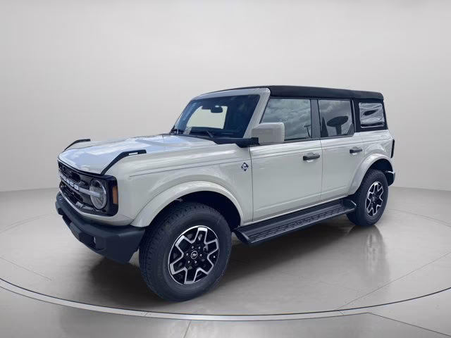 2026 Desert Sand Ford Bronco Outer Banks 4X4 Convertible