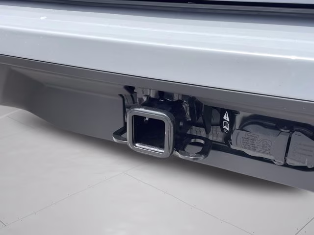 2026 Space Silver Metallic Ford Expedition Max Active RWD SUV