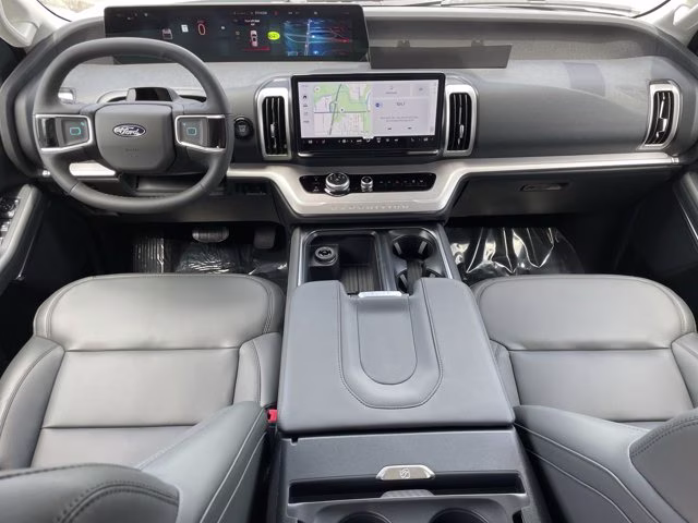 2026 Space Silver Metallic Ford Expedition Max Active RWD SUV