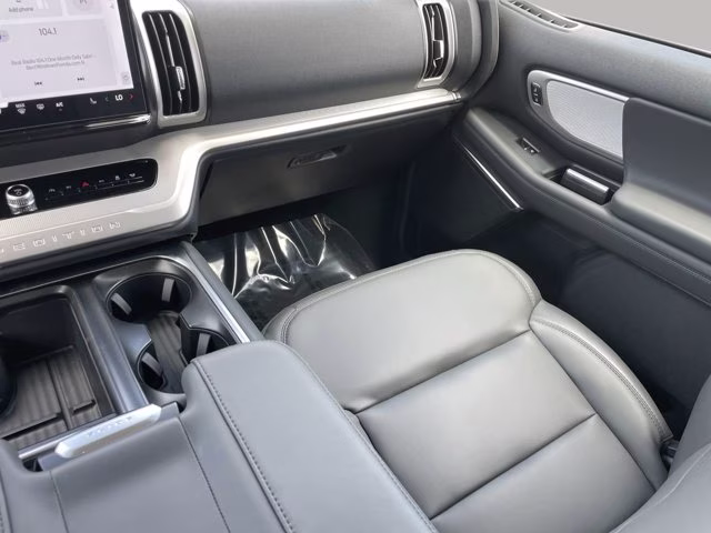 2026 Space Silver Metallic Ford Expedition Max Active RWD SUV
