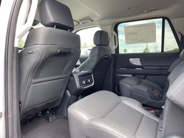 2026 Space Silver Metallic Ford Expedition Max Active RWD SUV