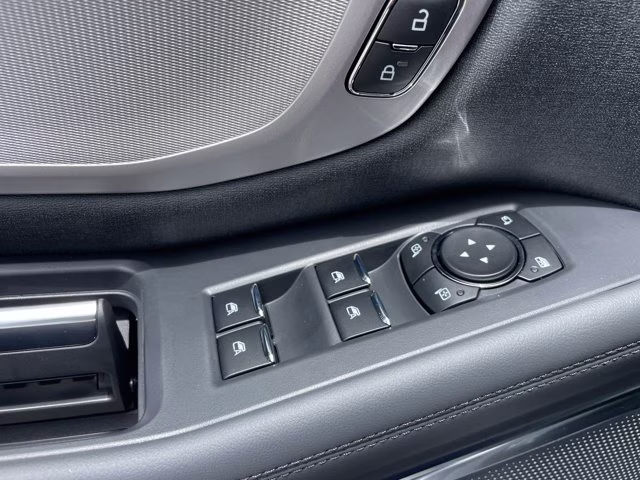 2026 Space Silver Metallic Ford Expedition Max Active RWD SUV
