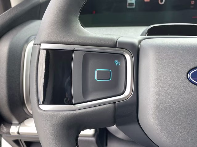 2026 Space Silver Metallic Ford Expedition Max Active RWD SUV