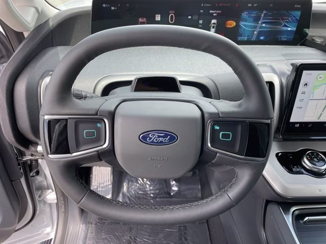 2026 Space Silver Metallic Ford Expedition Max Active RWD SUV
