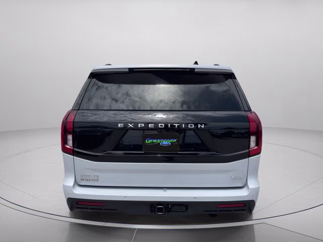 2026 Space Silver Metallic Ford Expedition Max Active RWD SUV