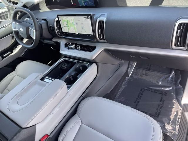 2026 Oxford White Ford Expedition Max Active RWD SUV