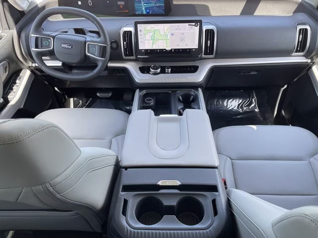 2026 Oxford White Ford Expedition Max Active RWD SUV