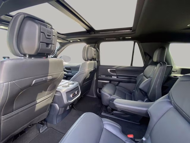 2026 Agate Black Metallic Ford Expedition Max Platinum 4X4 SUV