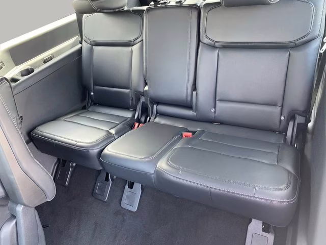 2026 Agate Black Metallic Ford Expedition Max Platinum 4X4 SUV