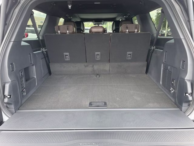 2026 Space Silver Metallic Ford Expedition Max King Ranch 4X4 SUV