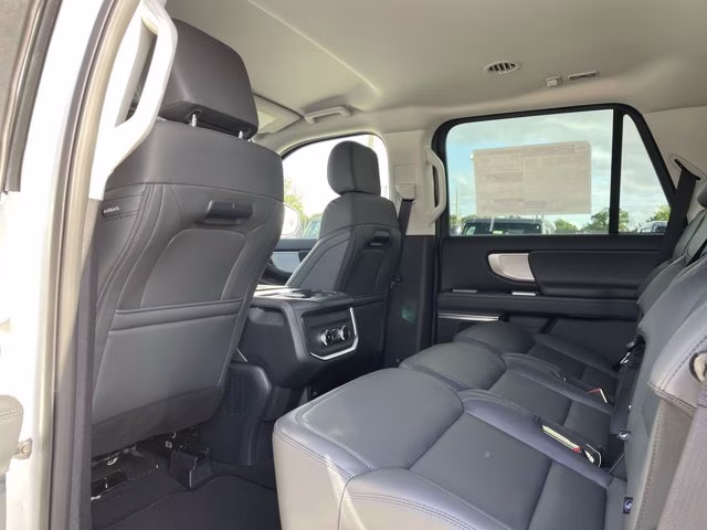 2026 Star White Metallic Tri-Coat Ford Expedition Active RWD SUV
