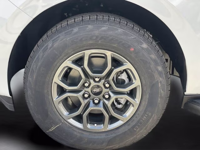 2026 Star White Metallic Tri-Coat Ford Expedition Active RWD SUV