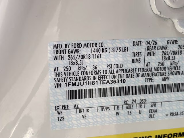 2026 Star White Metallic Tri-Coat Ford Expedition Active RWD SUV
