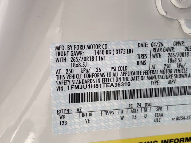 2026 Star White Metallic Tri-Coat Ford Expedition Active RWD SUV