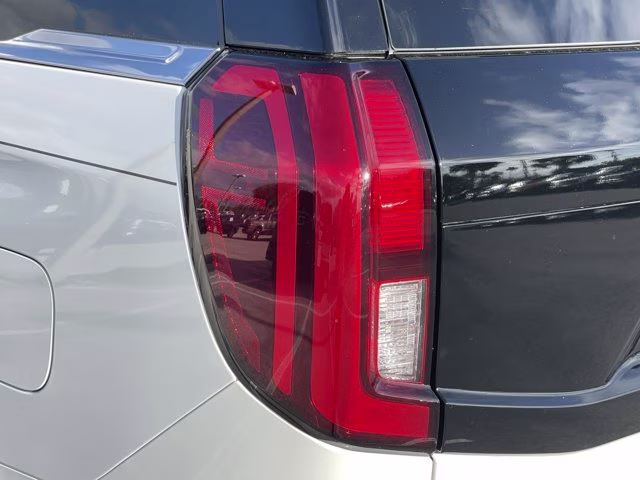 2026 Star White Metallic Tri-Coat Ford Expedition Active RWD SUV